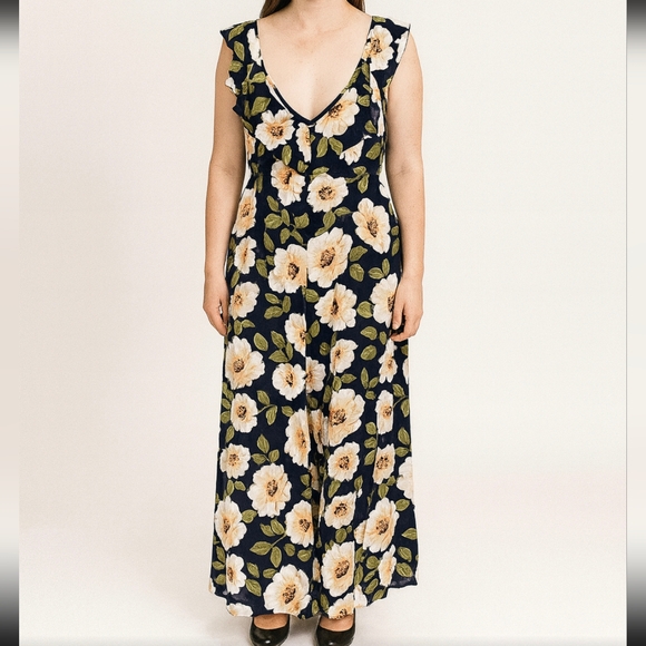 Forever 21 Navy Floral Boho Maxi Dress Sz Sm - Picture 1 of 8